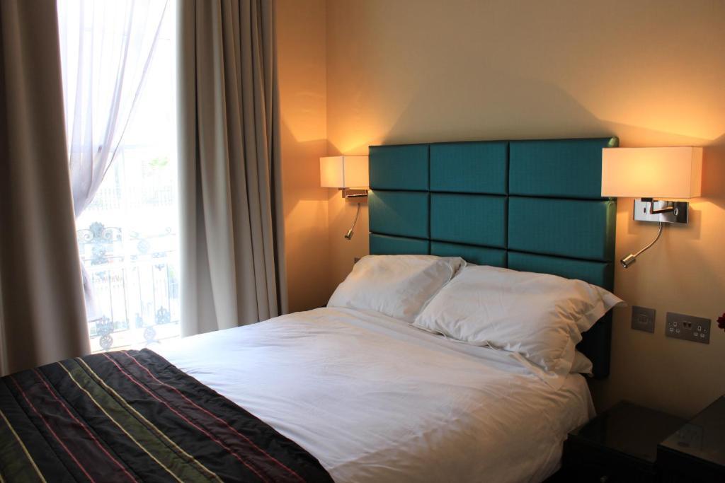Astors Belgravia Bed and Breakfast Λονδίνο Δωμάτιο φωτογραφία